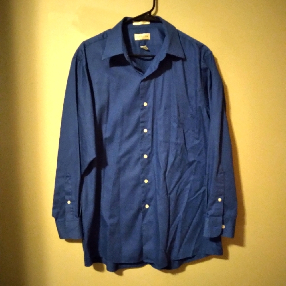 Men's L Navy Blue Van Heusen Long-Sleeve Dress Shirt